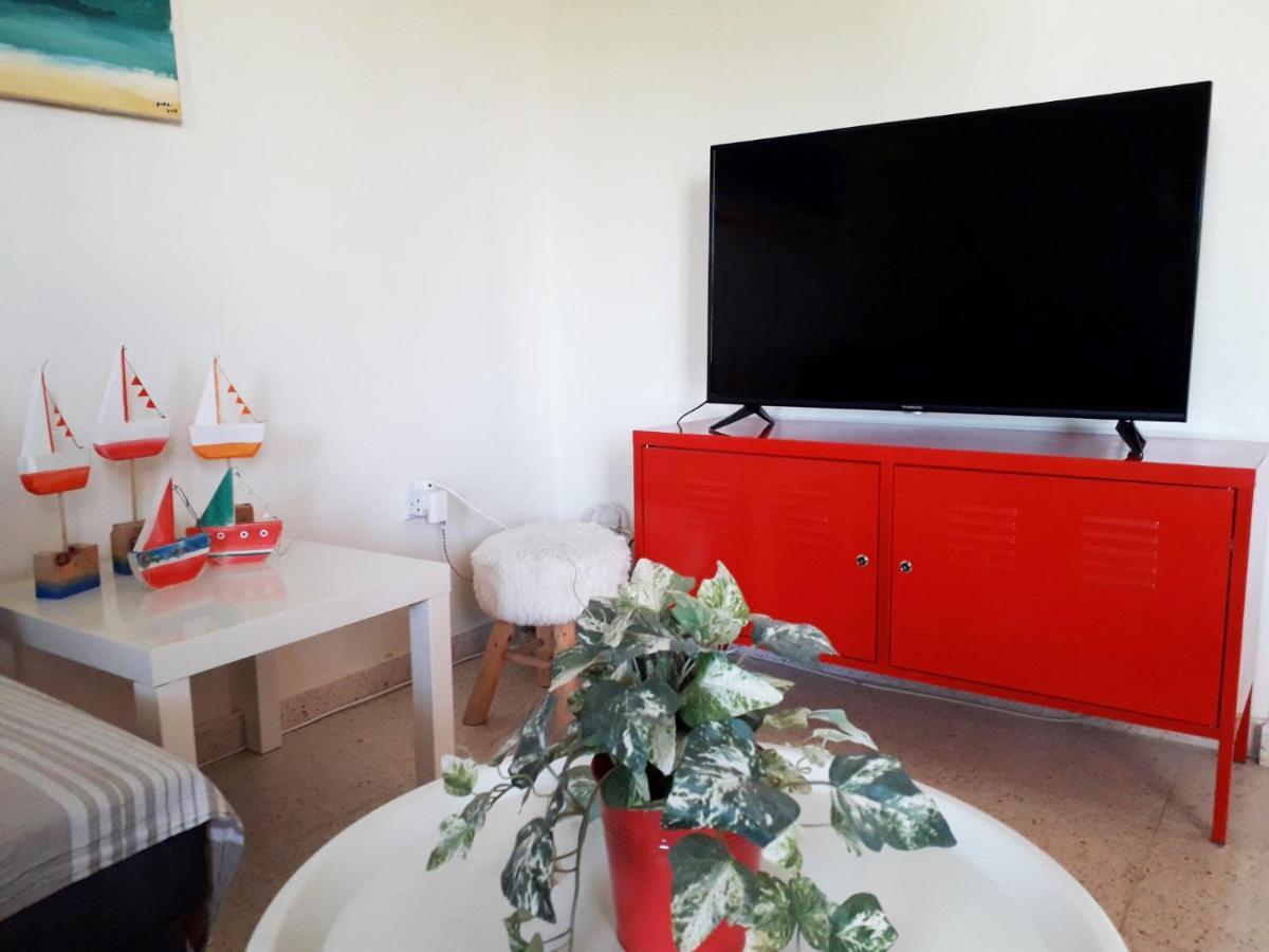 Protaras Happy Sunny Holidays พาราลิมนี ภายนอก รูปภาพ