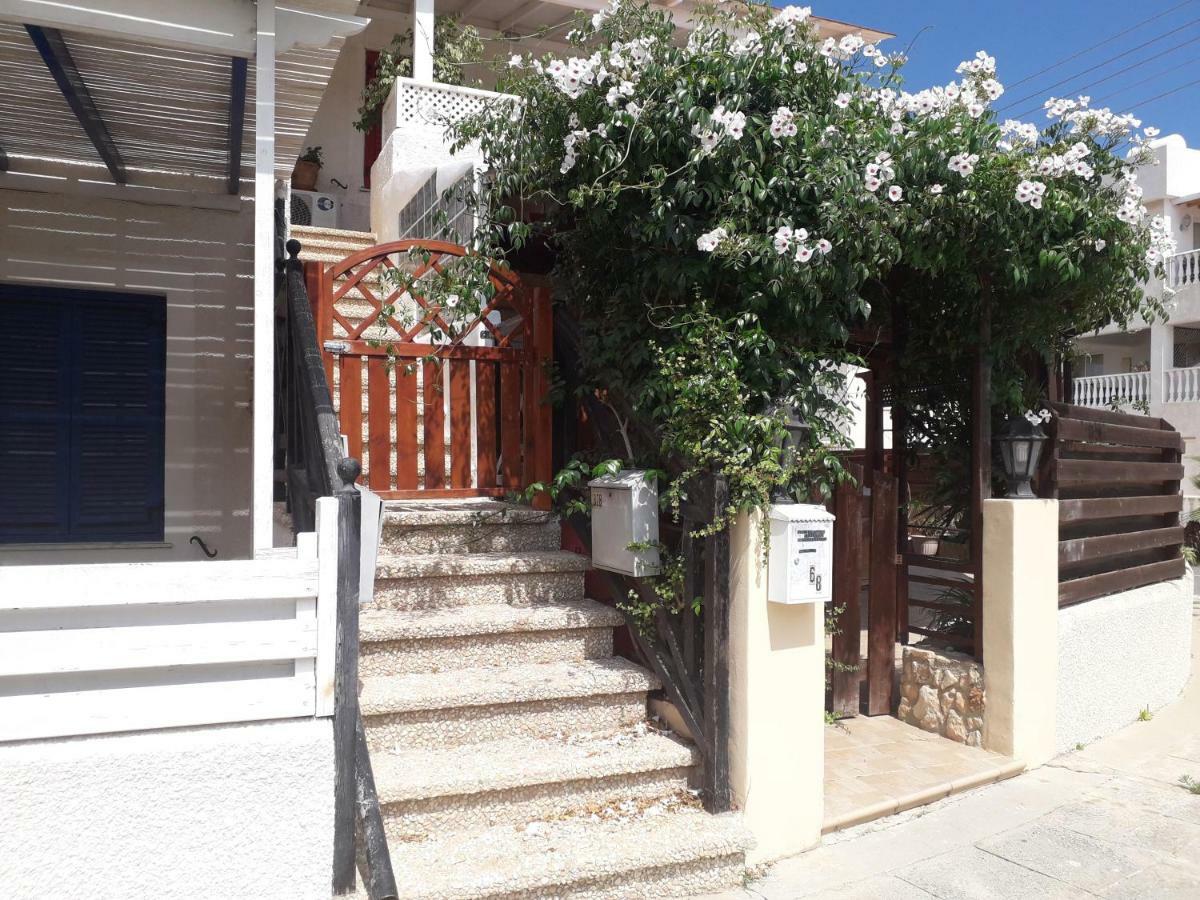 Protaras Happy Sunny Holidays พาราลิมนี ภายนอก รูปภาพ